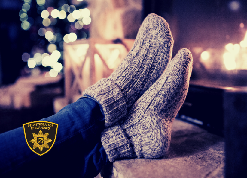 Villasukat ja takkatuli lämmittävät mukavasti talvella.