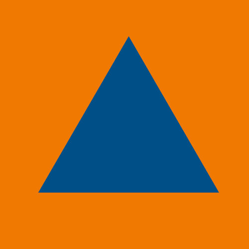 Kansainvälinen väestönsuojelun tunnus, sininen kolmio oranssilla taustalla.